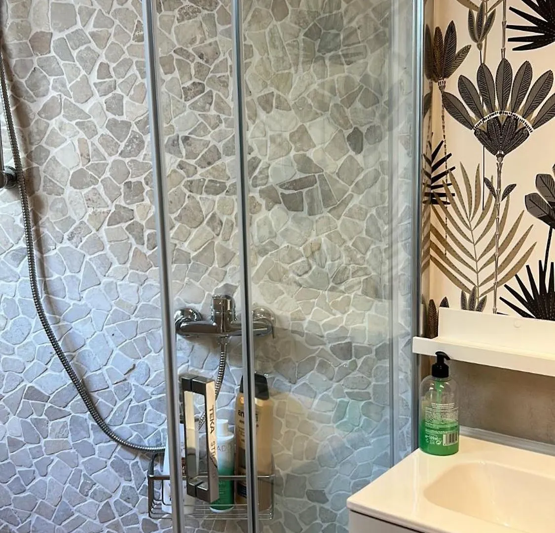 Homestay La Maison Del Mar Guest House Malaga