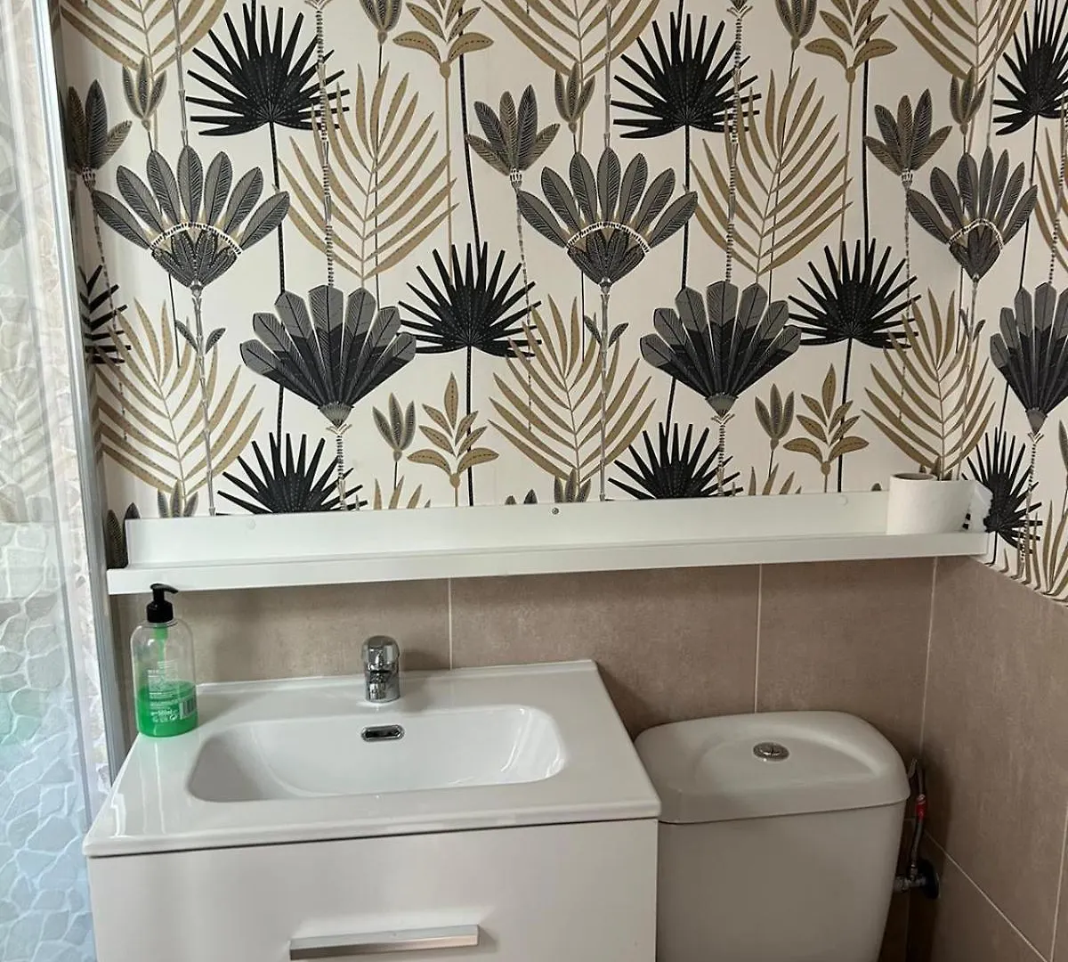 Homestay La Maison Del Mar Guest House Malaga Spain