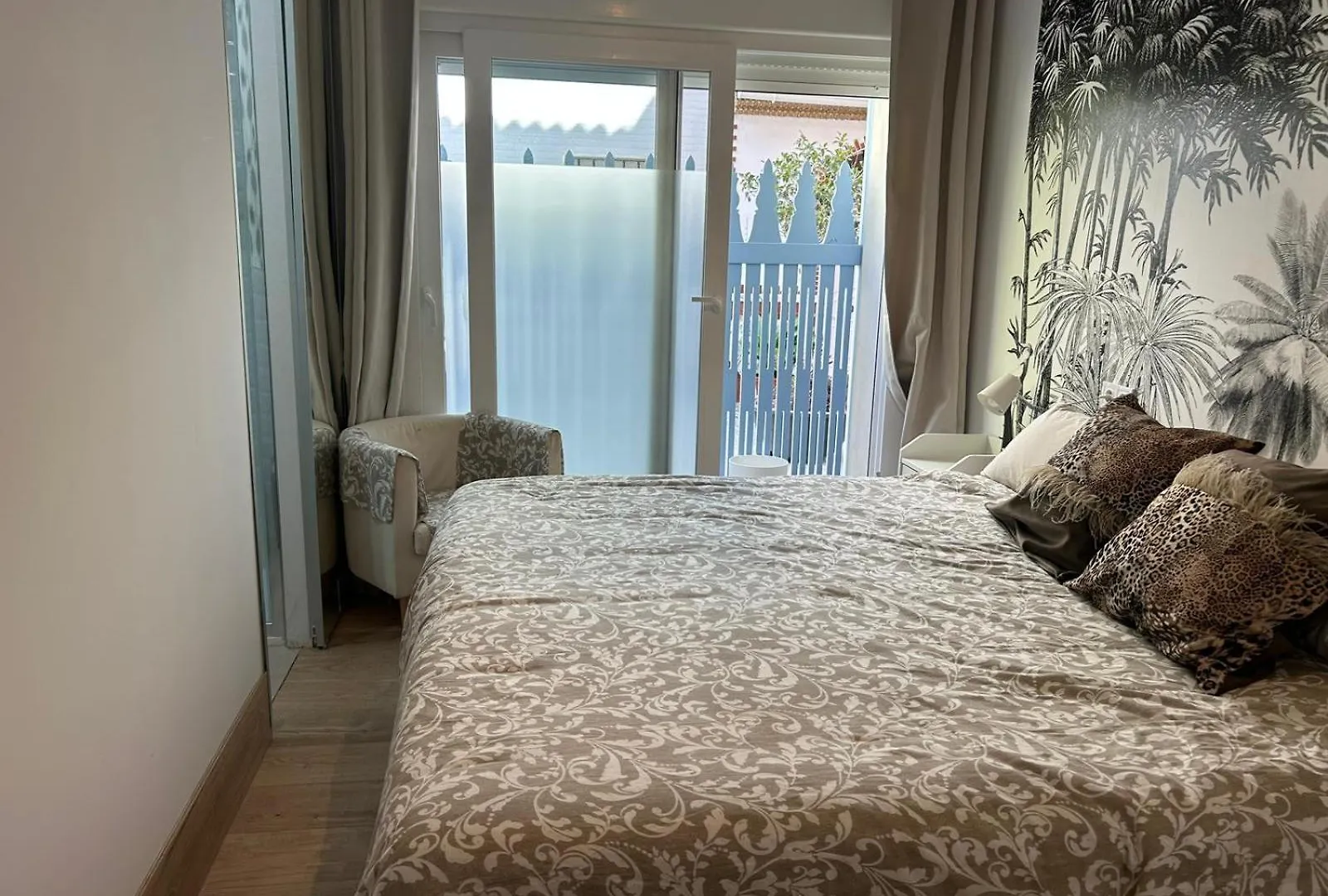 La Maison Del Mar Guest House Malaga Homestay